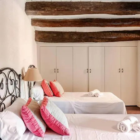 Casa Rufina, Exclusive & Charming Stone House In Costa Brava Pals