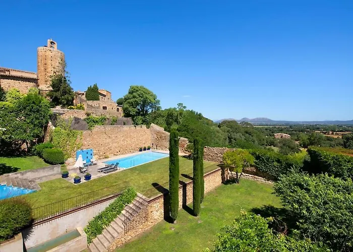 Casa Rufina, Exclusive & Charming Stone House In Costa Brava *