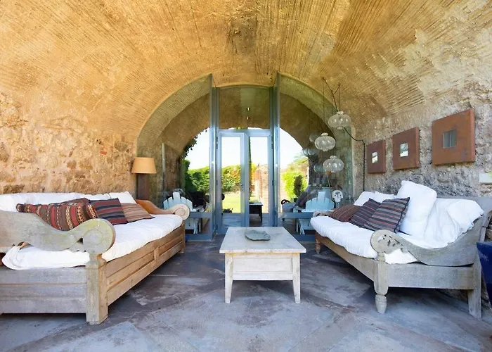 Casa Rufina, Exclusive & Charming Stone House In Costa Brava