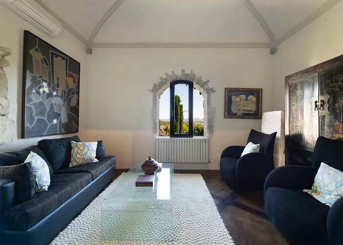 Villa Casa Rufina, Exclusive & Charming Stone House In Costa Brava Pals