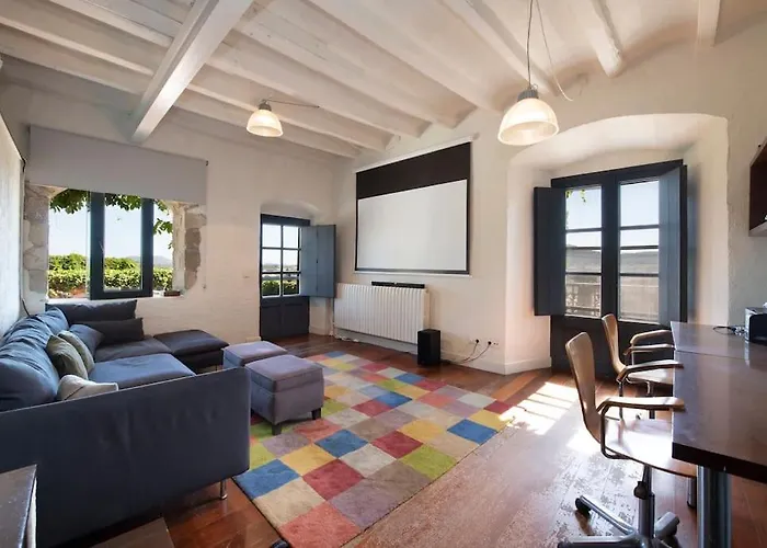 Casa Rufina, Exclusive & Charming Stone House In Costa Brava Villa *