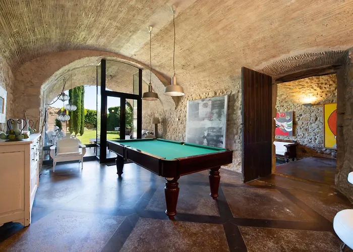 Villa Casa Rufina, Exclusive & Charming Stone House In Costa Brava Pals