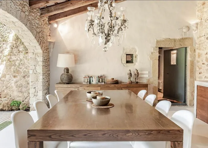 Casa Rufina, Exclusive & Charming Stone House In Costa Brava Villa Pals